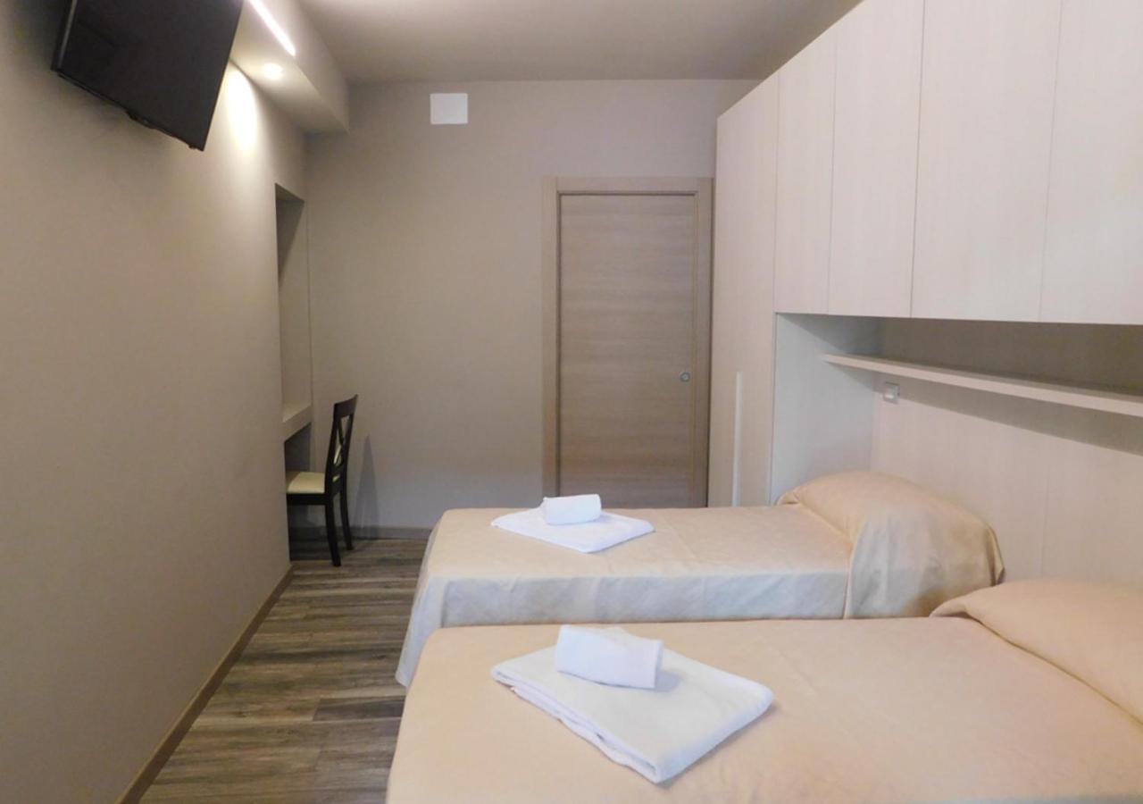 Trattoria Due Citroni Hotell Casalgrasso Eksteriør bilde