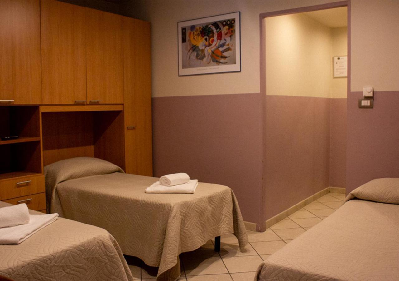 Trattoria Due Citroni Hotell Casalgrasso Eksteriør bilde